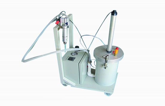 2600ml半封式液壓點膠機(jī)